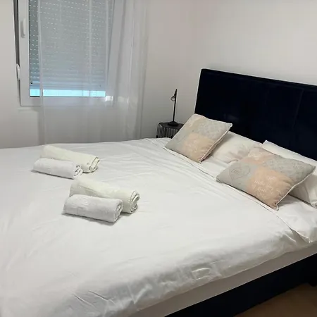 Apartamento Lana Srima