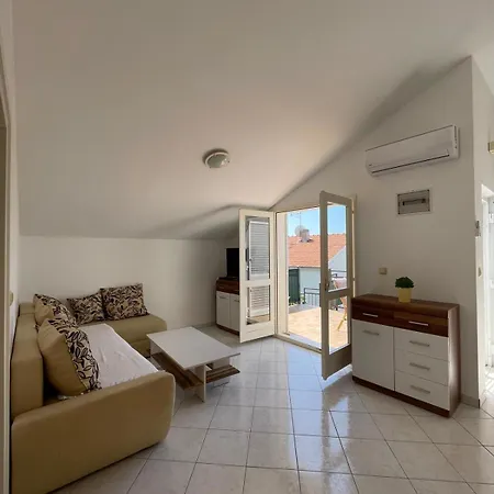 Apartment Lana Vodice
